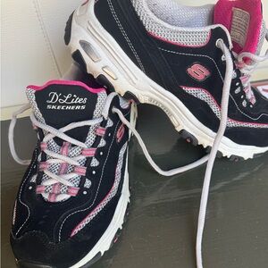 Skechers D'Lites Black and Pink Women's Sneakers